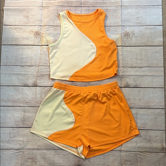 SHEIN Pants - SHEIN Orange & Cream Ribbed Athletic Short and Tank Set